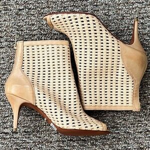 NWOB Schutz Peep Toe Leather Booties